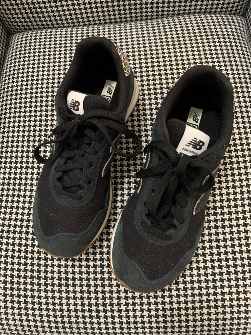 Size 8 New Balance Black Leopard Trim Lace-Up Sneakers with Gum Sole
